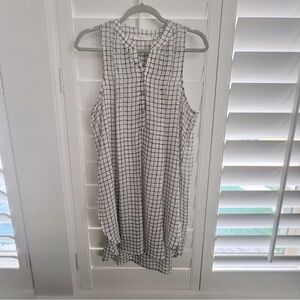 Entro - Women’s Sheer Black and White Sleeveless Tunic, Size Large